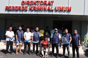 Pemesanan Wanita Online Berujung Pengeroyokan dan Penikaman Polisi, Resmob Polda Sulut Ringkus Residivis di Manado