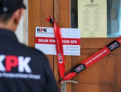 KPK Bergerak di Bolmut, Sejumlah Kantor Dinas Disegel, Bupati Sirajudin Lasena Dikabarkan Diperiksa